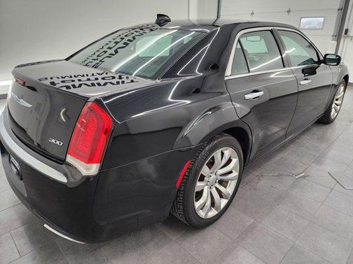2019 Chrysler 300 Limited