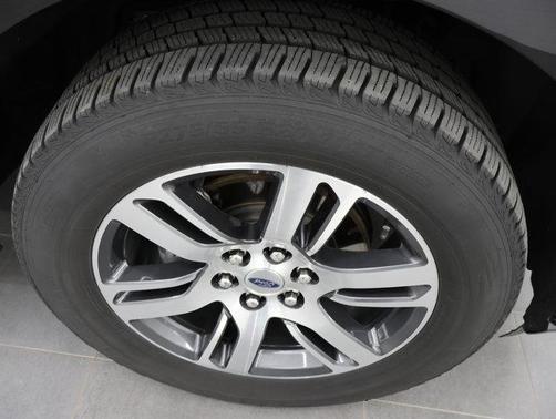 Agate Black Metallic 2023 Ford Expedition Max Limited