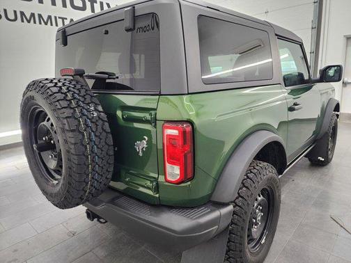 2022 Ford Bronco Black Diamond