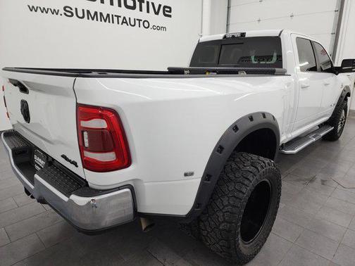 2021 RAM 3500 Big Horn Crew Cab 4x4 8' Box