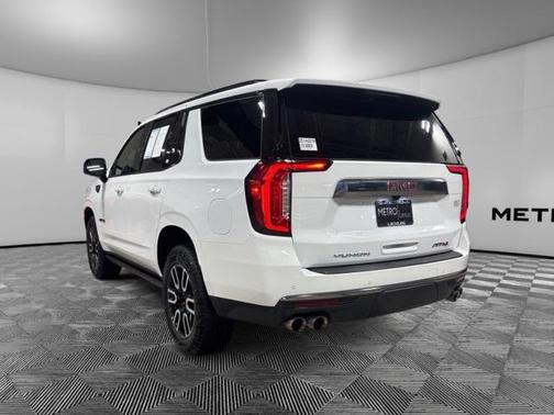 2024 GMC Yukon 4WD AT4