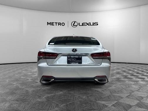 2019 Lexus LS 500 Base