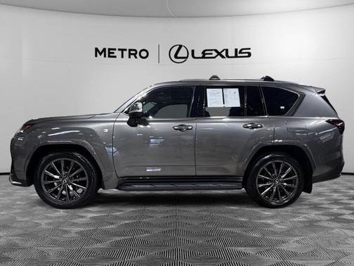 2023 Lexus LX 600 Base