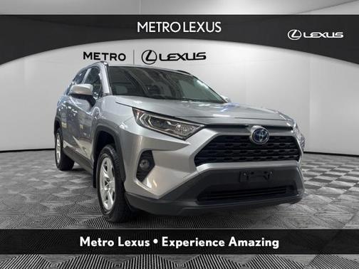 2019 Toyota RAV4 Hybrid XLE