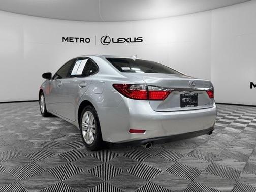 2015 Lexus ES 350 Crafted Line