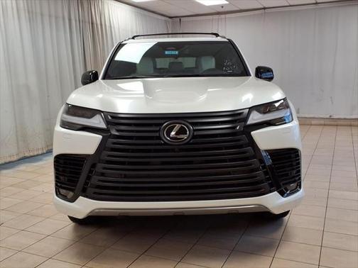 2025 Lexus LX 600 Luxury