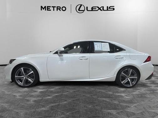 2017 Lexus IS 300 Base