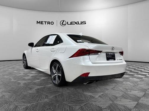 2017 Lexus IS 300 Base