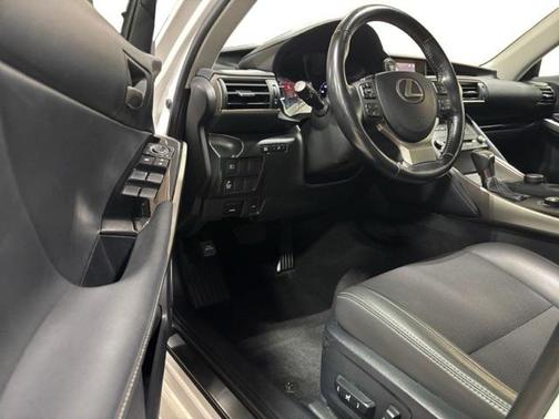 2017 Lexus IS 300 Base