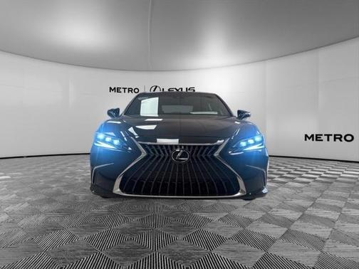 2022 Lexus ES 350 Ultra Luxury