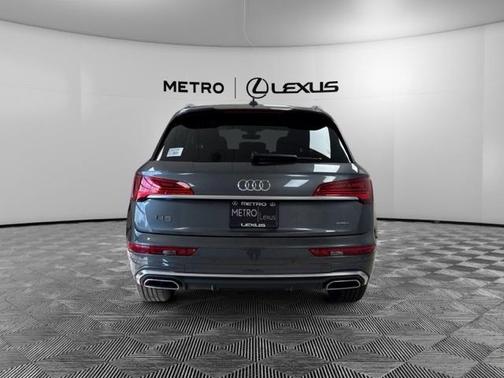 2023 Audi Q5 45 S line quattro Premium