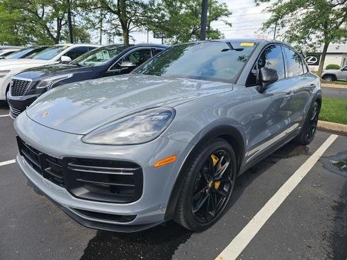 2023 Porsche Cayenne Turbo GT