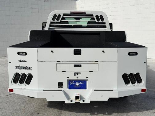 Summit White 2026 Chevrolet Silverado 3500 WT