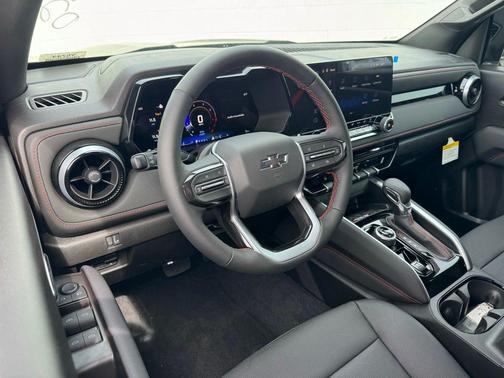 Black 2026 Chevrolet Colorado Z71