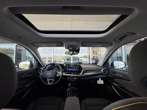 Sterling Gray Metallic 2026 Chevrolet Trax FWD ACTIV