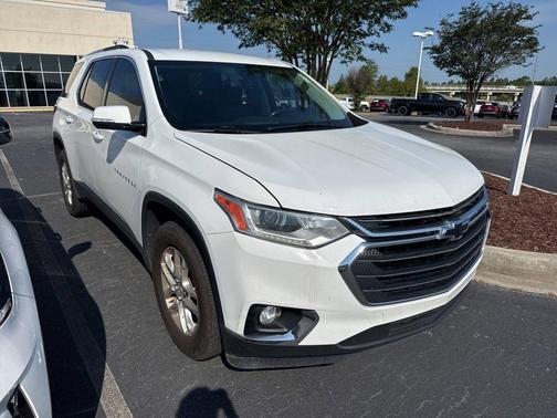 2018 Chevrolet Traverse LT Cloth