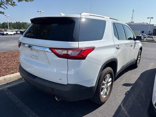 2018 Chevrolet Traverse LT Cloth