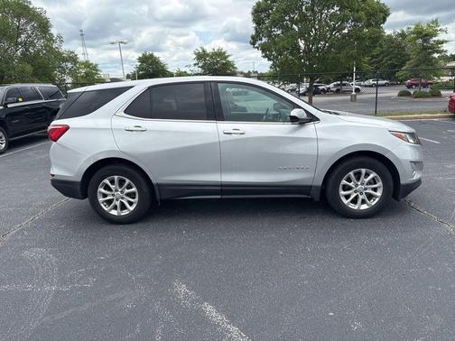 Silver Ice Metallic 2020 Chevrolet Equinox 1LT