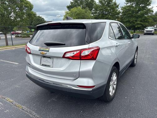 Silver Ice Metallic 2020 Chevrolet Equinox 1LT