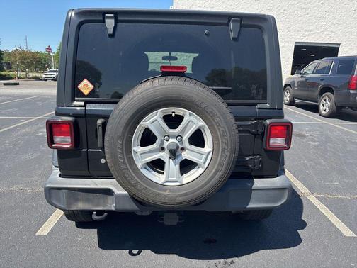 Black Clearcoat 2018 Jeep Wrangler Unlimited Sport