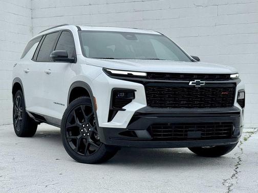 2025 Chevrolet Traverse RS