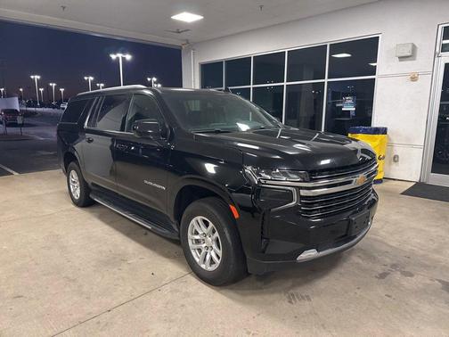 2024 Chevrolet Suburban LT