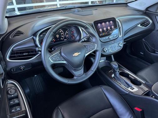 2024 Chevrolet Malibu 2LT