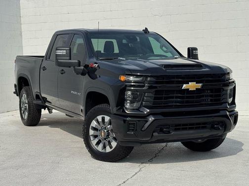 Black 2026 Chevrolet Silverado 2500 Custom