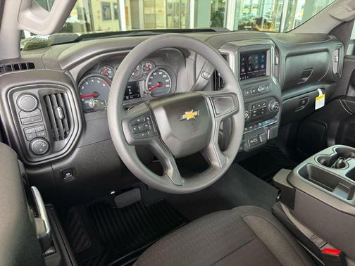 Black 2026 Chevrolet Silverado 2500 Custom