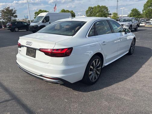 Glacier White Metallic 2020 Audi A4 40 Premium