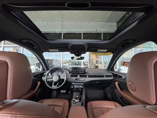 Glacier White Metallic 2020 Audi A4 40 Premium