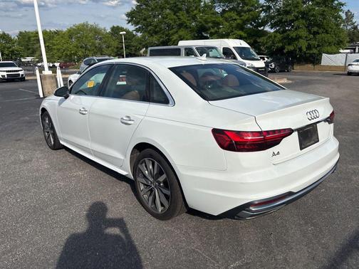 Glacier White Metallic 2020 Audi A4 40 Premium