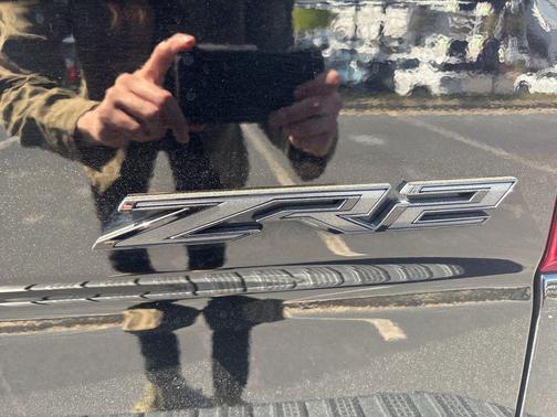 2024 Chevrolet Silverado 1500 ZR2