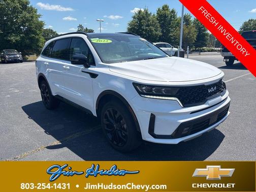 Glacial White Pearl 2023 Kia Sorento SX
