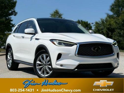 Lunar White 2022 INFINITI QX50 LUXE