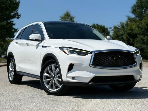 Lunar White 2022 INFINITI QX50 LUXE