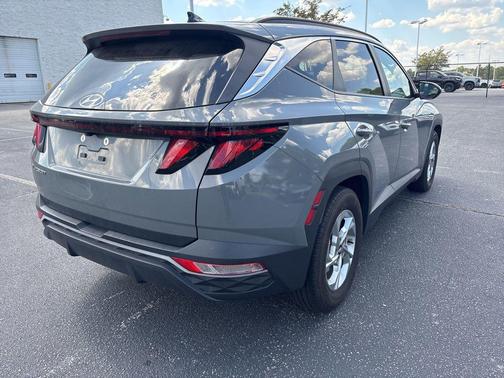 Hampton Gray 2024 Hyundai TUCSON SEL