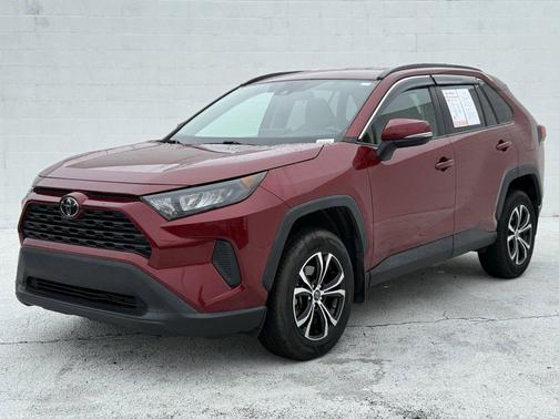 2019 Toyota RAV4 LE