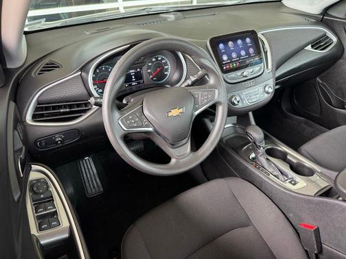 2025 Chevrolet Malibu FWD 1LT