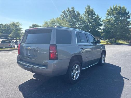 Pepperdust Metallic 2017 Chevrolet Tahoe Premier