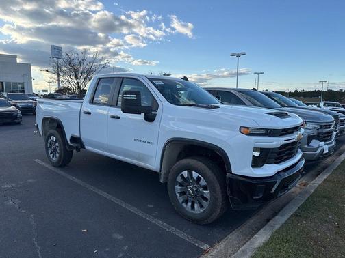 2026 Chevrolet Silverado 2500 Custom
