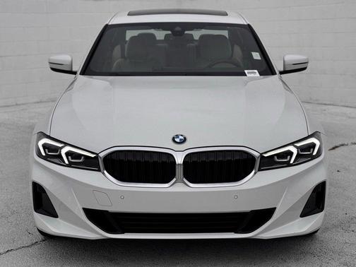 2024 BMW 330 i