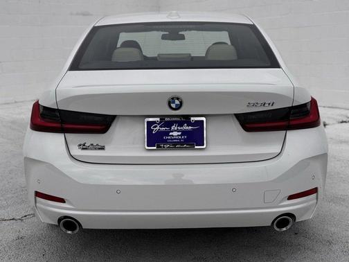 2024 BMW 330 i