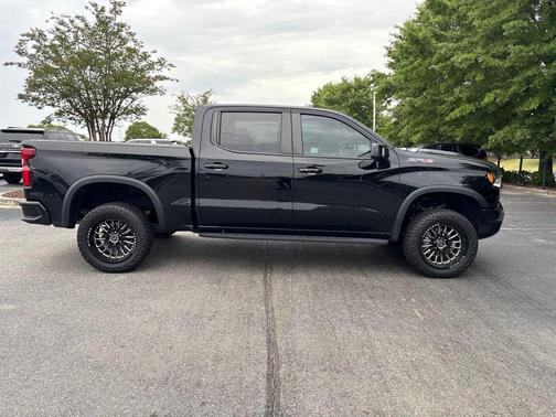 Black 2023 Chevrolet Silverado 1500 ZR2