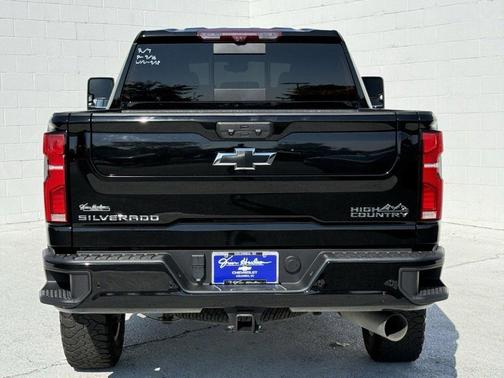 2024 Chevrolet Silverado 2500 High Country