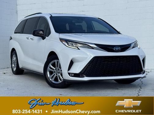 2023 Toyota Sienna XSE