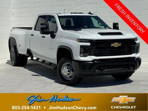 Summit White 2026 Chevrolet Silverado 3500 WT