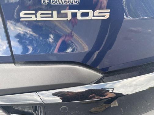 Dark Ocean Blue 2025 Kia Seltos EX