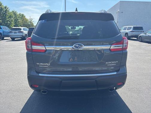 2022 Subaru Ascent Touring 7-Passenger