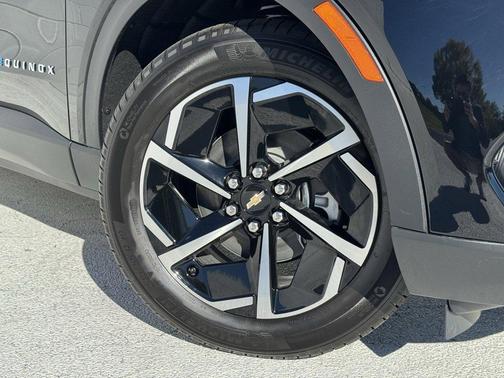 2026 Chevrolet Equinox EV LT 1